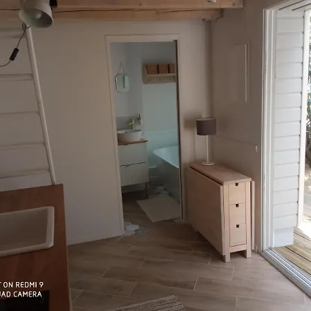 Charmant Logement T2 A 2 Pas De La Mer Granville Exterior photo